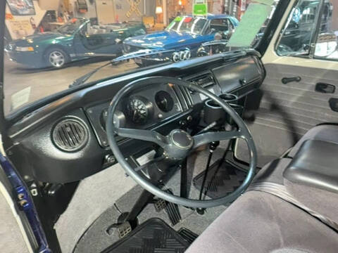 1977 Volkswagen Type 2