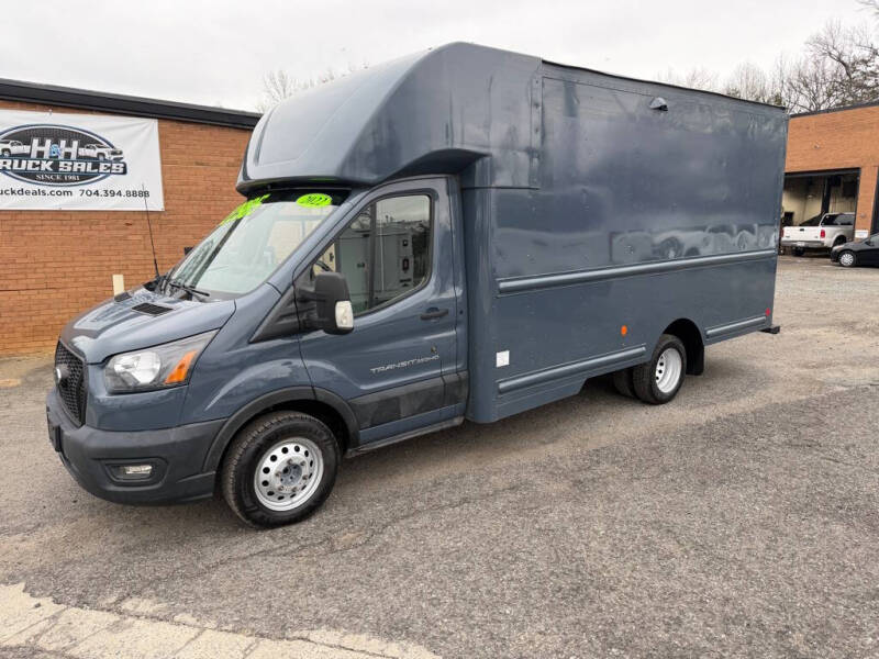 2022 Ford Transit