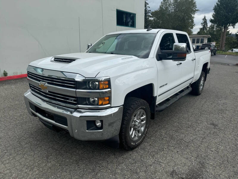 Used 2018 Chevrolet Silverado 2500HD LTZ with VIN 1GC1KWEY9JF201233 for sale in Kirkland, WA