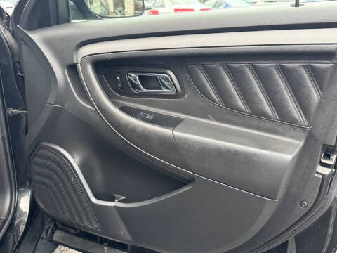 2011 Ford Taurus SEL