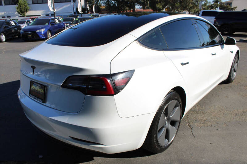 2022 Tesla Model 3 Long Range