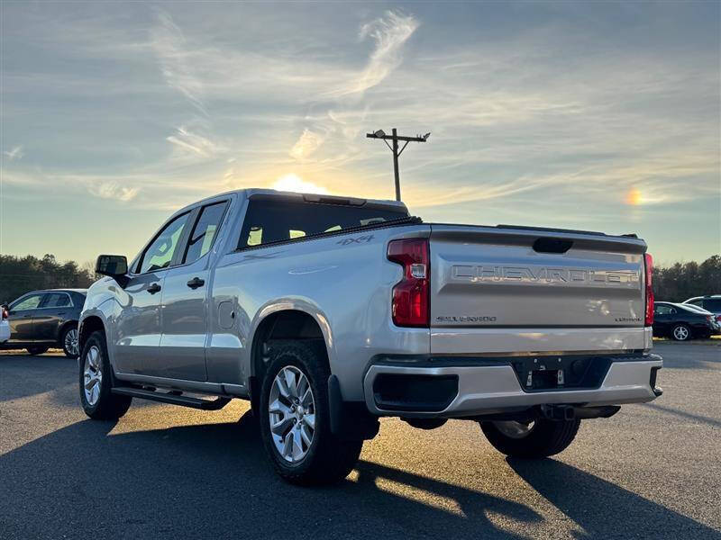 2021 Chevrolet Silverado 1500 Custom