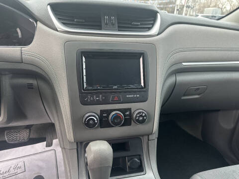 2013 Chevrolet Traverse LS