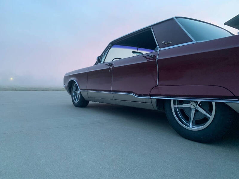 1968 Chrysler New Yorker
