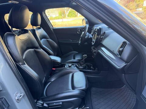 2017 MINI Countryman Cooper