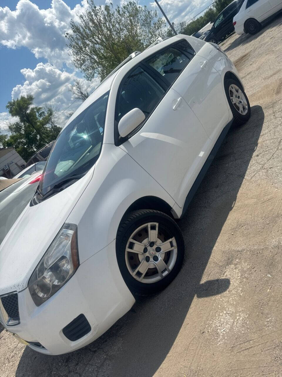 2009 Pontiac Vibe for sale at Calderon Auto Sales in Des Moines, IA