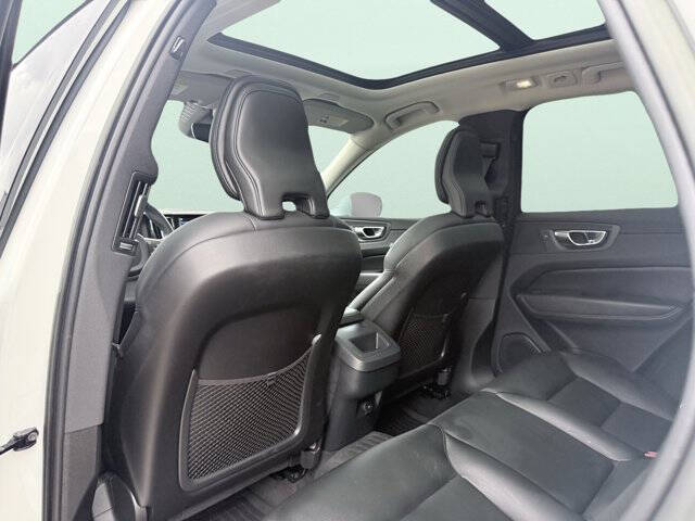 2023 Volvo XC60 B5 Core