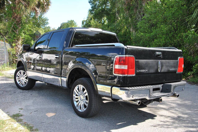 2007 Lincoln Mark LT for sale at Elite Auto Specialties LLC in Deland, FL