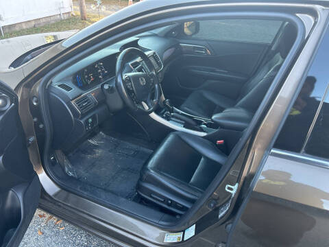 2017 Honda Accord Hybrid EX-L