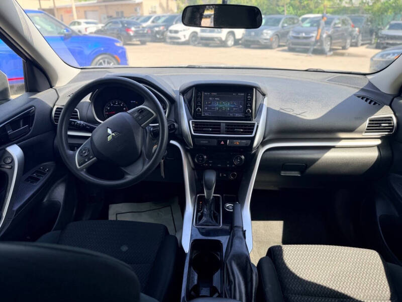 2020 Mitsubishi Eclipse Cross ES