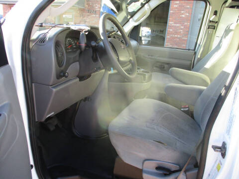 2006 Ford E-Series E-350 SD