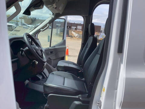 2025 Ford Transit 250