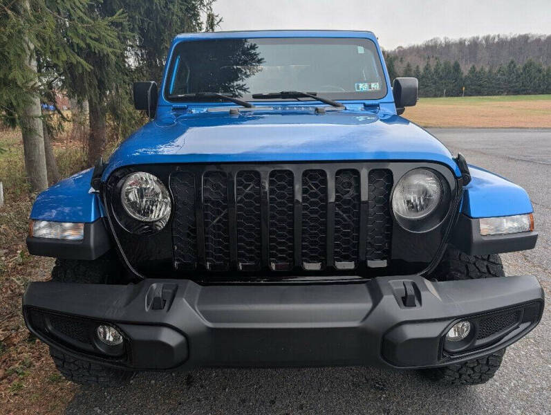 2022 Jeep Gladiator Willys Sport