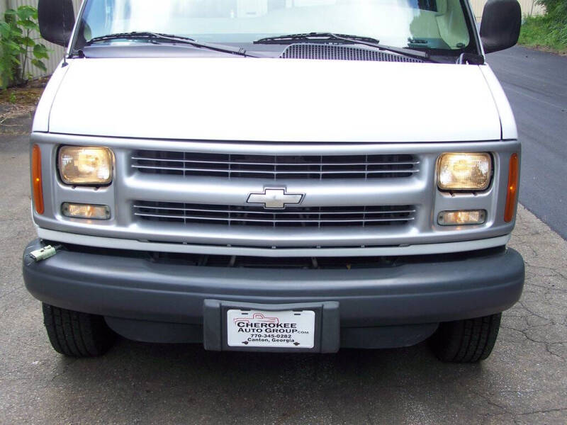 2002 Chevrolet Express 3500