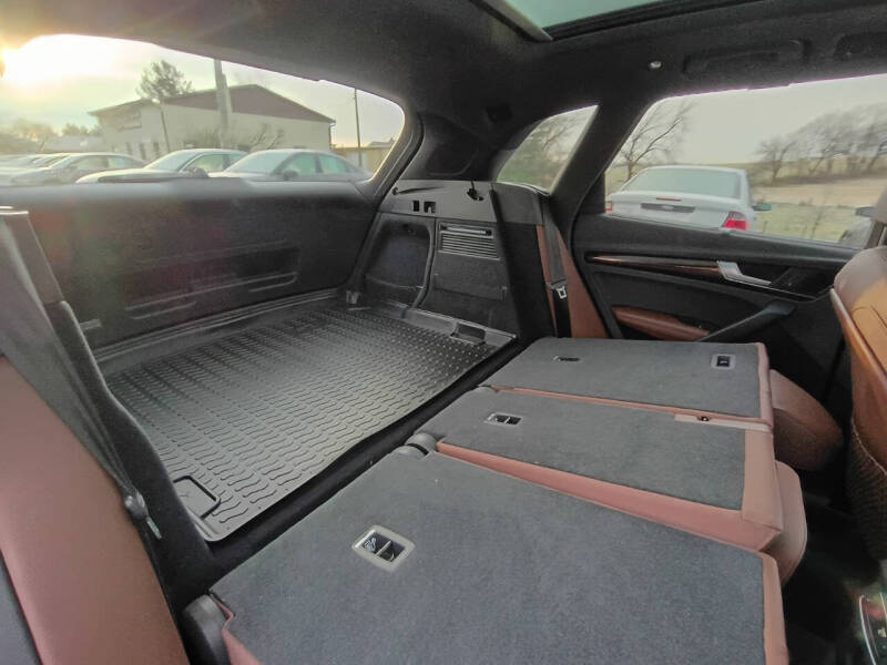 2020 Audi Q5 quattro Premium Plus 45 TFSI