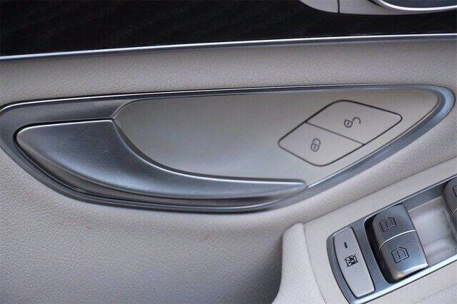 2017 Mercedes-Benz C-Class C 300