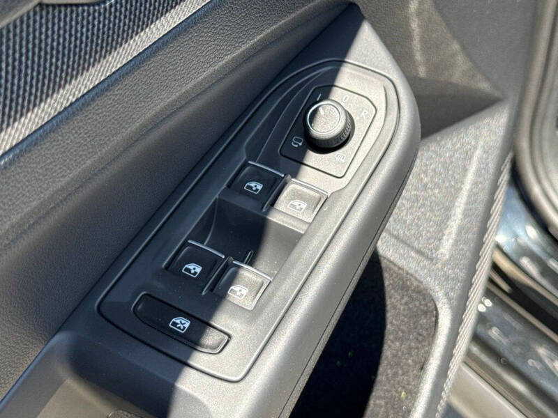 2026 Volkswagen Golf GTI Autobahn