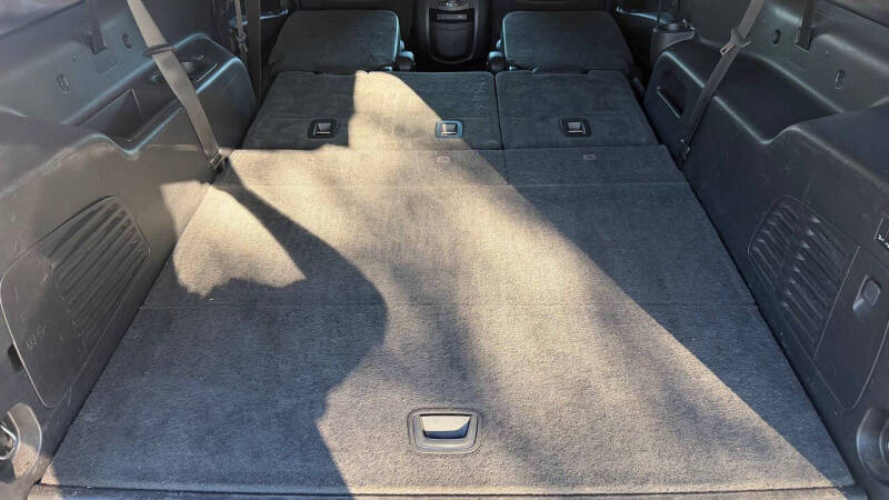 2018 Cadillac Escalade ESV Premium Luxury