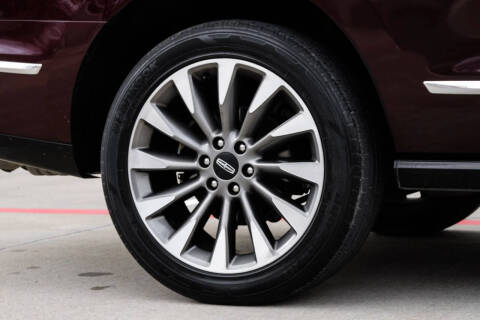 2019 Lincoln Navigator Select