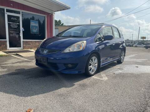 2009 Honda Fit for sale at Wallace & Kelley Auto Brokers in Douglasville GA