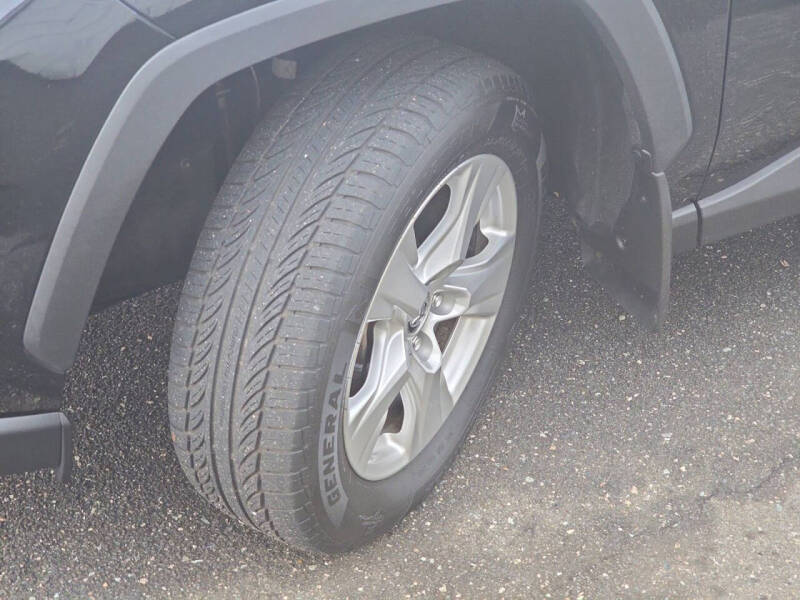 2020 Toyota RAV4 Hybrid LE