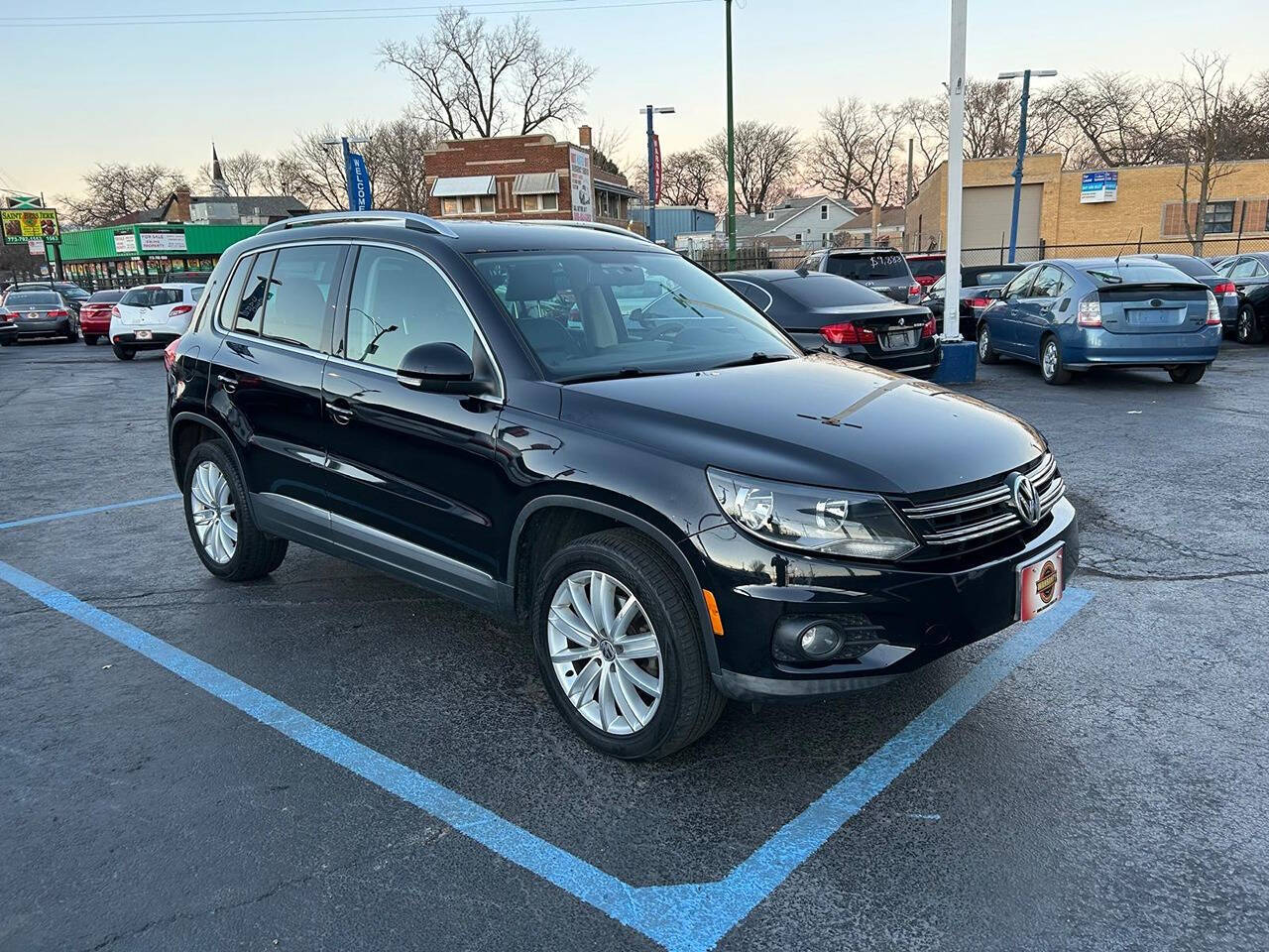 2012 Volkswagen Tiguan for sale at Chicago Auto House in Chicago, IL