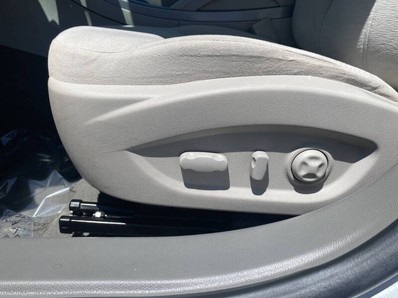 2012 Buick LaCrosse Convenience