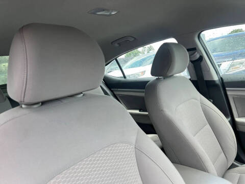 2019 Hyundai Elantra