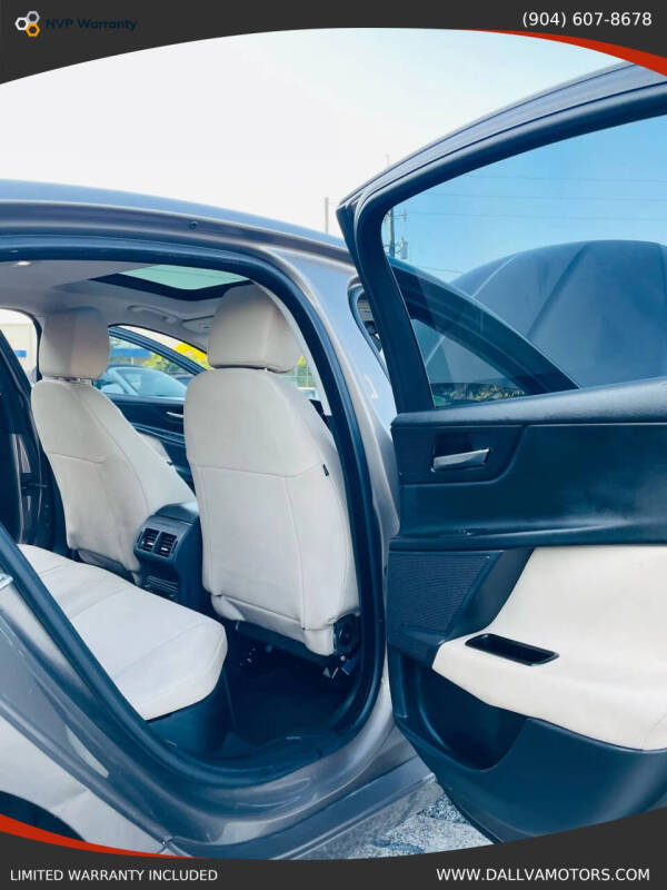 2017 Jaguar XE 25t Premium