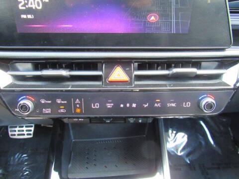 2023 Kia Niro EX Touring