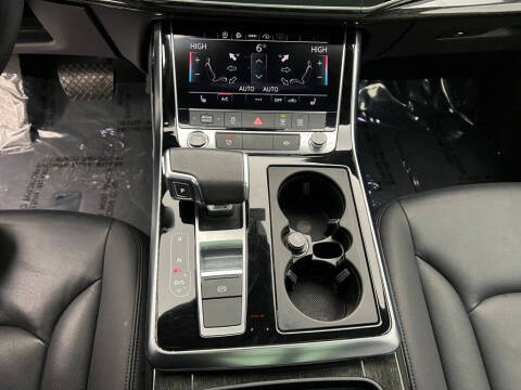 2022 Audi Q7 quattro Premium Plus 55 TFSI