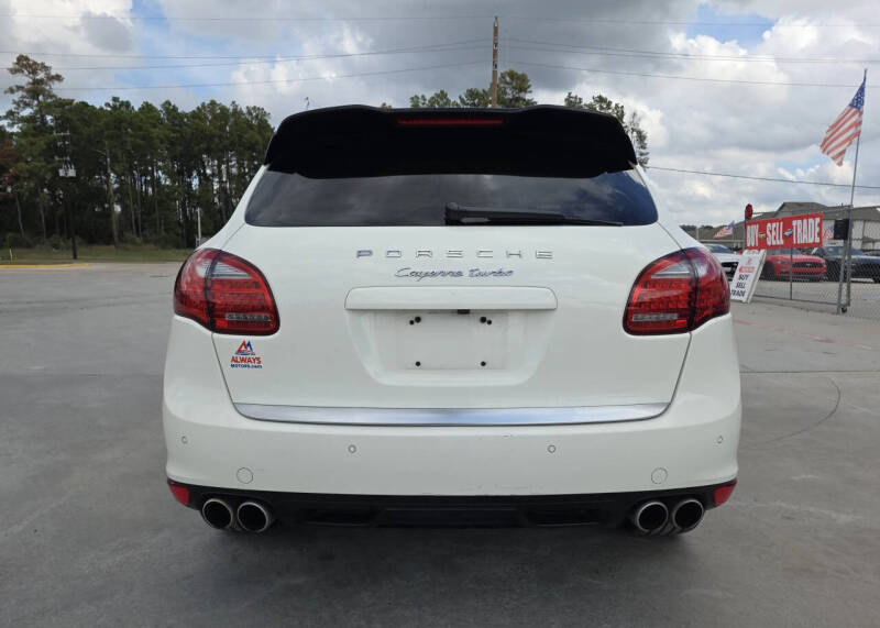 2011 Porsche Cayenne Turbo