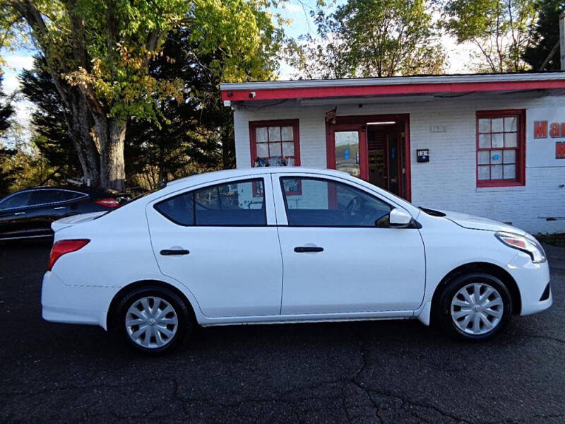 2016 Nissan Versa 1.6 S