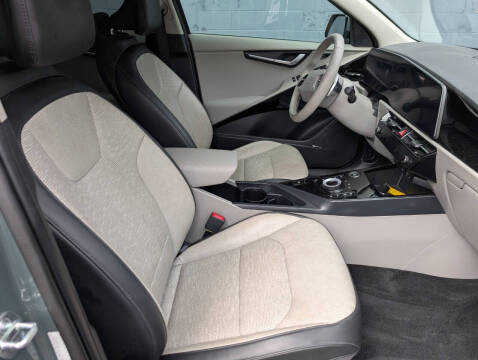 2023 Kia Niro EV Wave