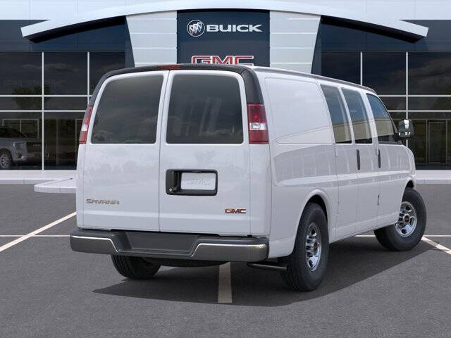2026 GMC Savana 2500