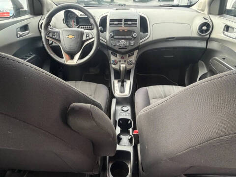 2013 Chevrolet Sonic LT Auto