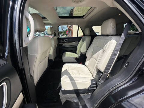 2016 Ford Explorer Platinum