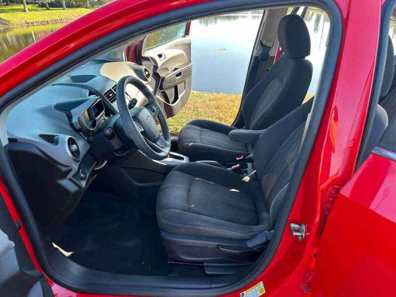 2014 Chevrolet Sonic LT Auto
