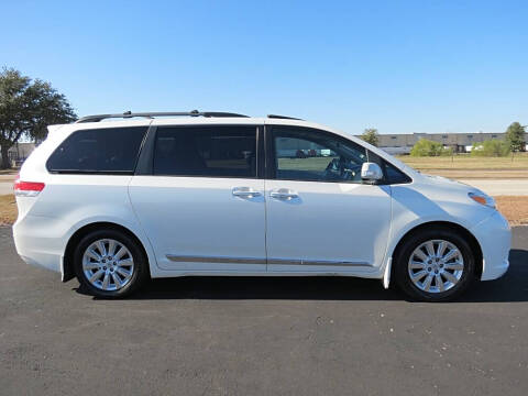 2013 Toyota Sienna Limited 7-Passenger