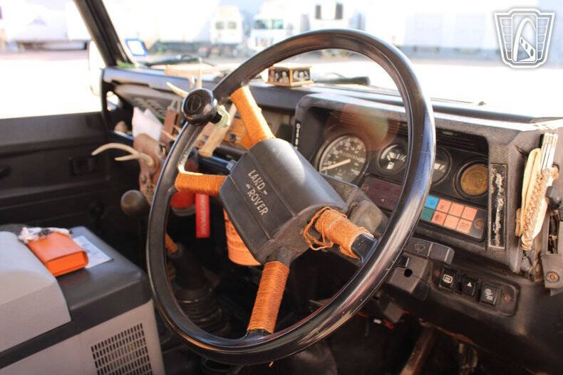 1988 Land Rover Defender