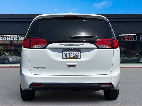 2019 Chrysler Pacifica Touring Plus