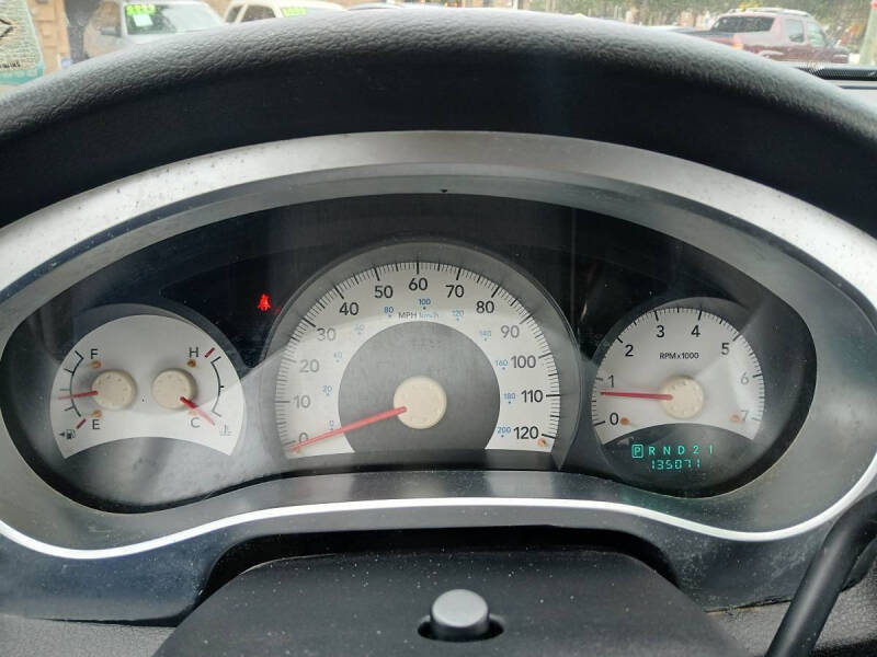 2006 Mitsubishi Raider XLS