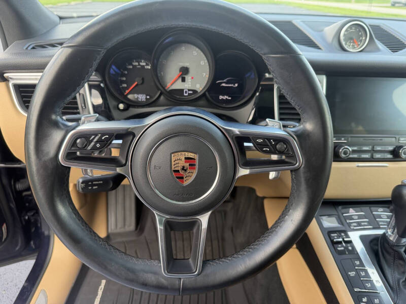 2017 Porsche Macan S