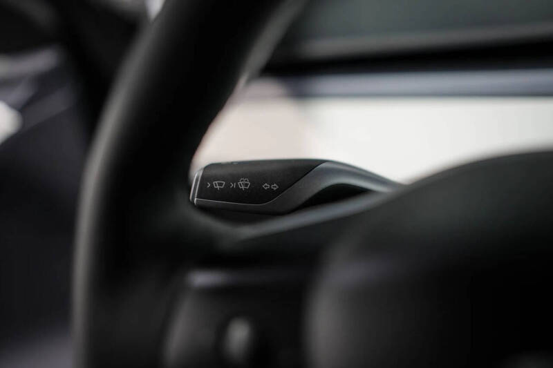 2024 Tesla Model Y Performance