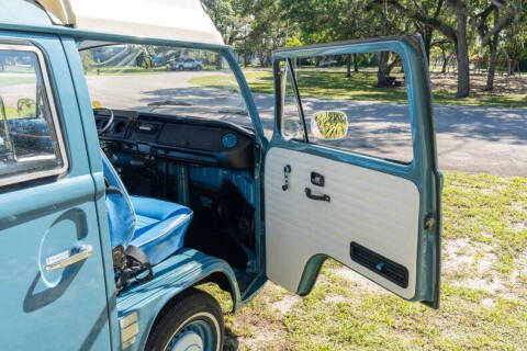 1973 Volkswagen Bus