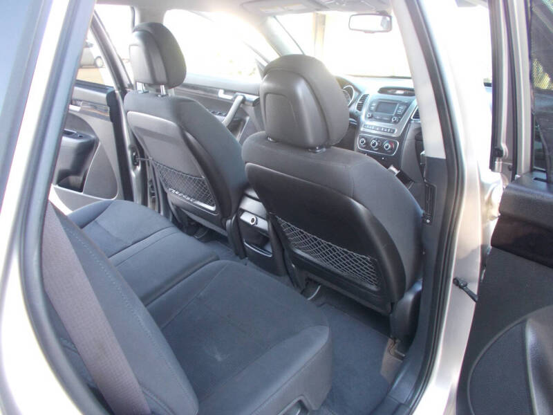 2015 Kia Sorento LX