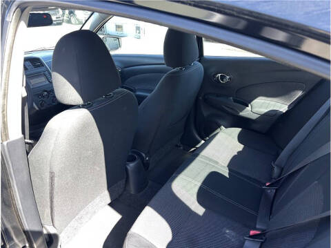 2015 Nissan Versa