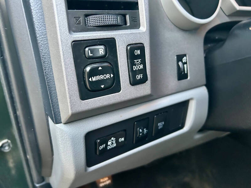 2013 Toyota Tundra Grade