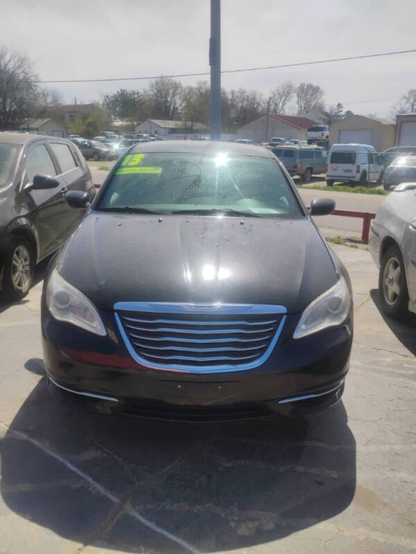 2013 Chrysler 200 Touring