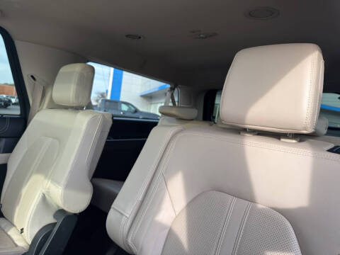 2024 Ford Expedition MAX Platinum